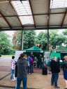 Zdjęcia przedstawiające stoisko Powiatowego Urzędu Pracy podczas Jarmark w Czerwionce-Leszczynach mającego miejsce 30 sierpnia 2021 r.