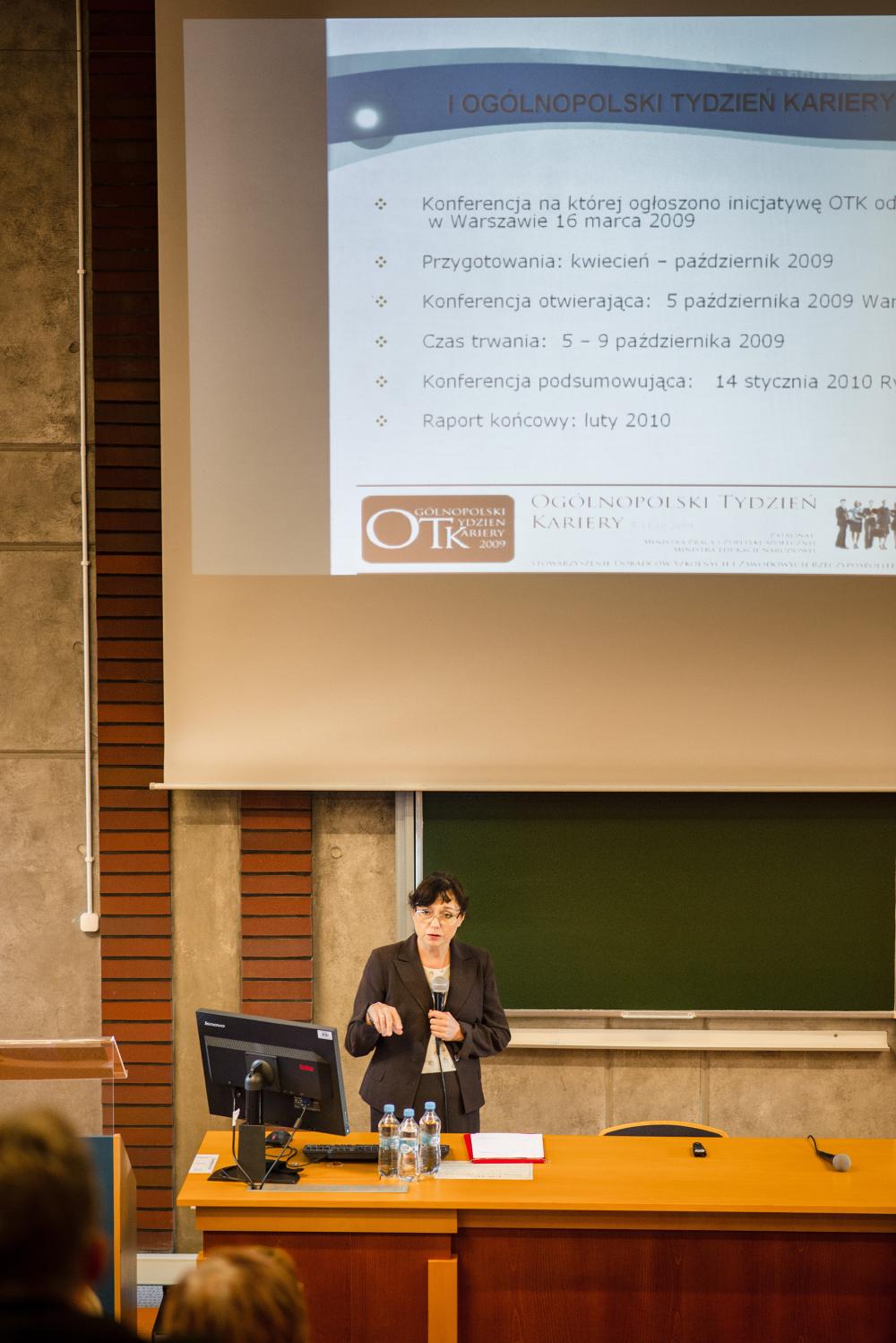 Zdjęcie galerii artykułu: dr Ewa Dębska z Zarządu SDSiZ RP podsumowuje OTK 2017 - dr Ewa Dębska z Zarządu SDSiZ RP podsumowuje OTK 2017